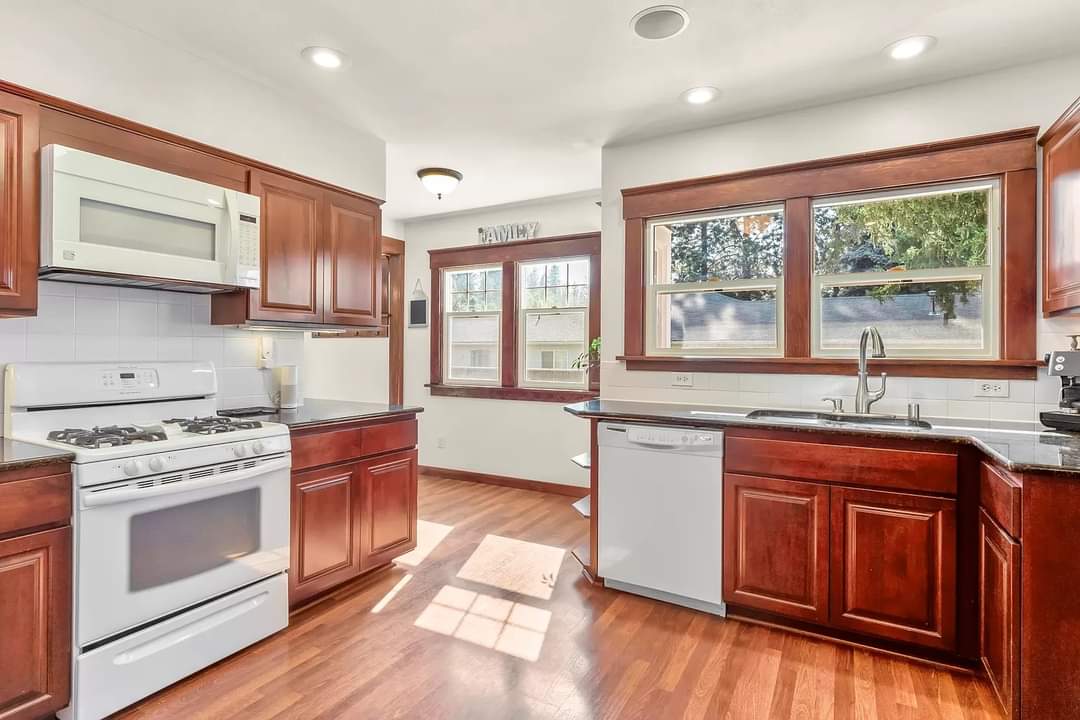 Modern kitchen remodel image for Spokane cost planning